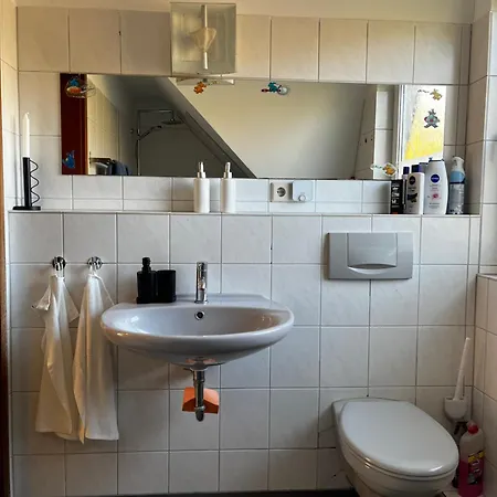 Einzelzimmer Nahe Hamburg Flughafen Und Homestay