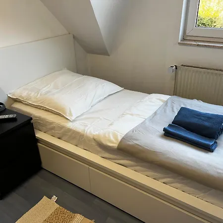 Einzelzimmer Nahe Hamburg Flughafen Und *